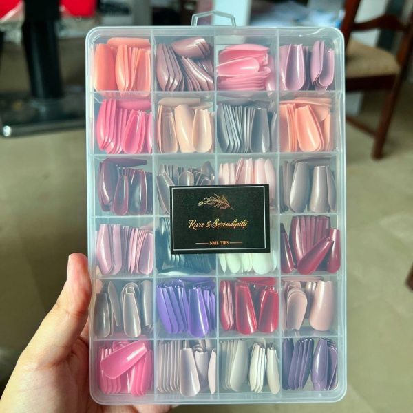 576 Pcs Nails With Box | Reusable Artificial Nails | 24 Different Colours | Beautiful Fake Nails With Glue For Girls / Women